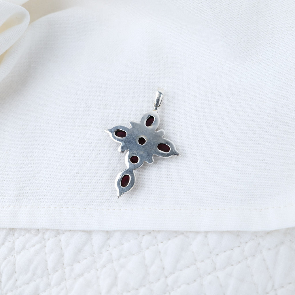 Pendentif croix turquoise sur argent