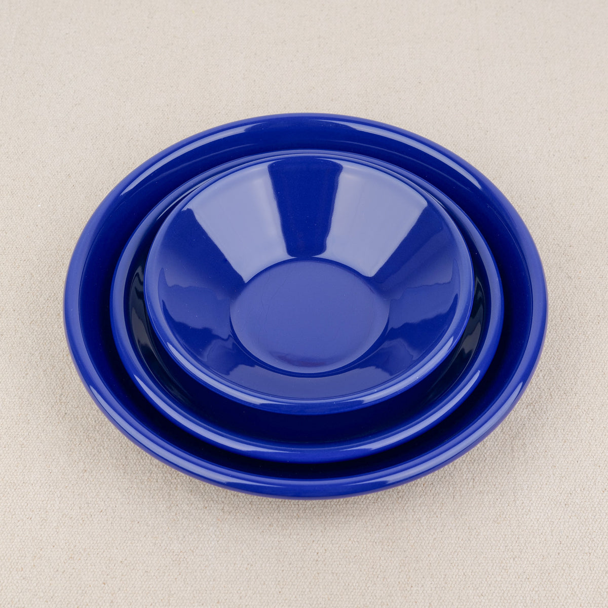 Petite assiette creuse en émail Ø 17cm
