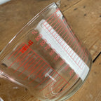 Pichet doseur en verre 0.5 L / 1 L