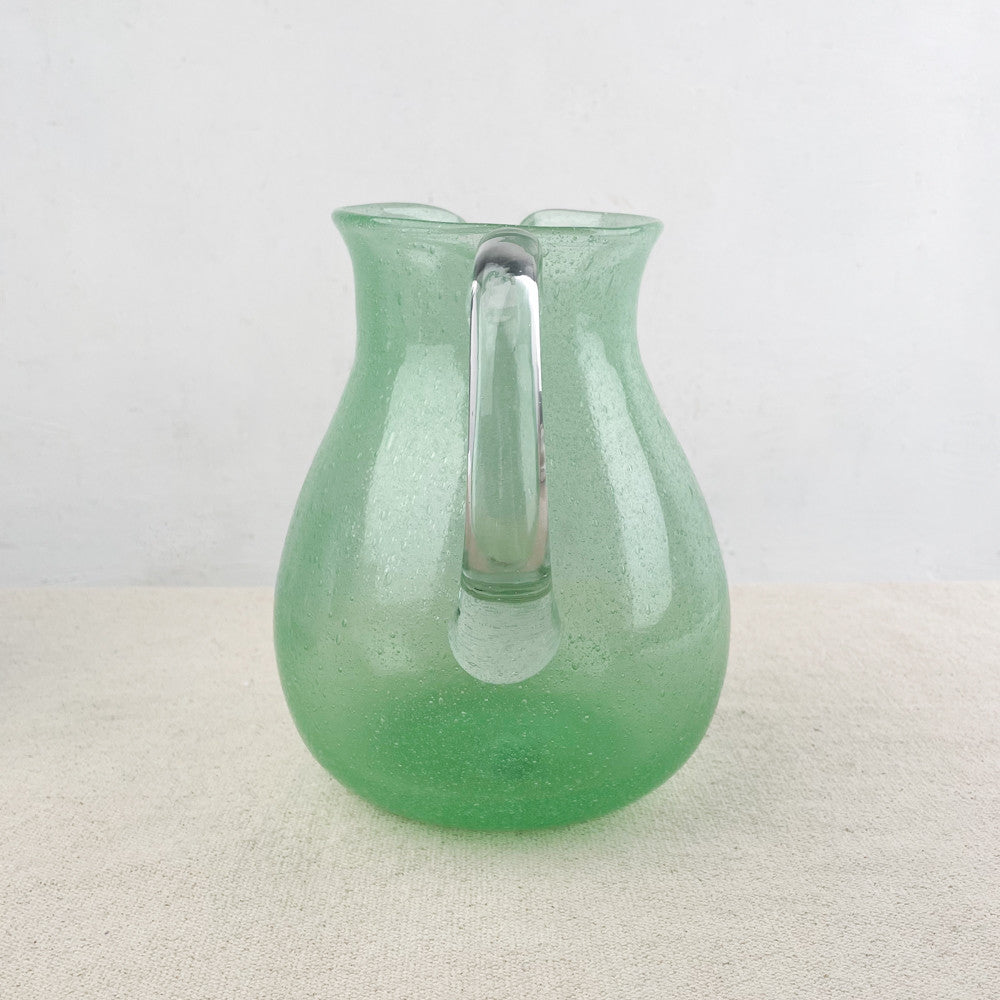 Pichet en pâte de verre soufflé 1,6L