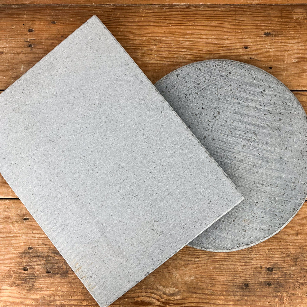 Pierre à pizza en lave réfractaire