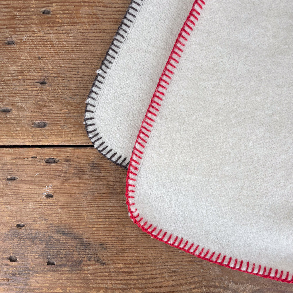 Plaid en laine grattée Made in France
