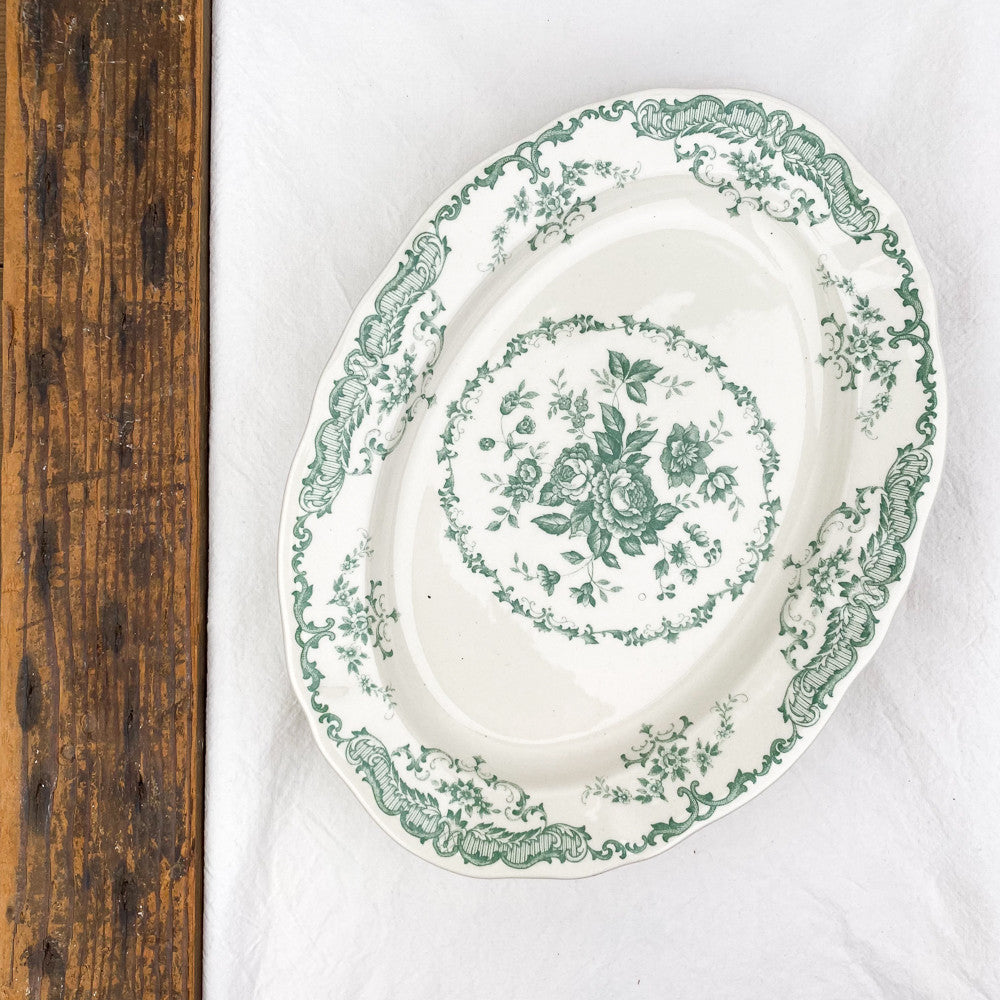 Plat ovale décor floral