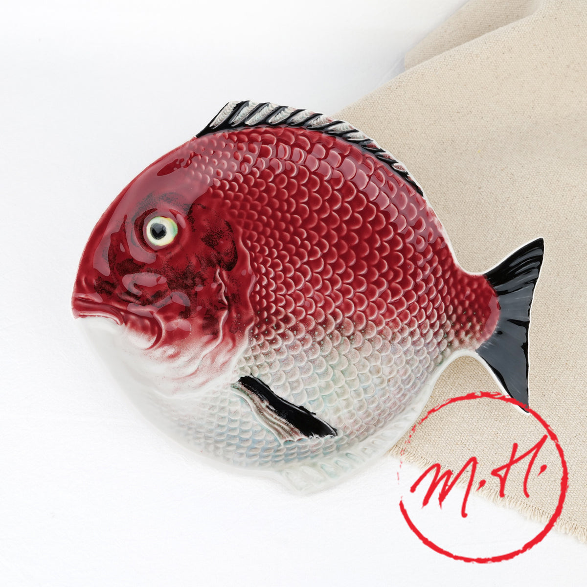 Plat poisson rond