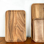 Plateau rectangulaire en bois d'acacia