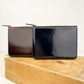 Pochette passeport en cuir moulé