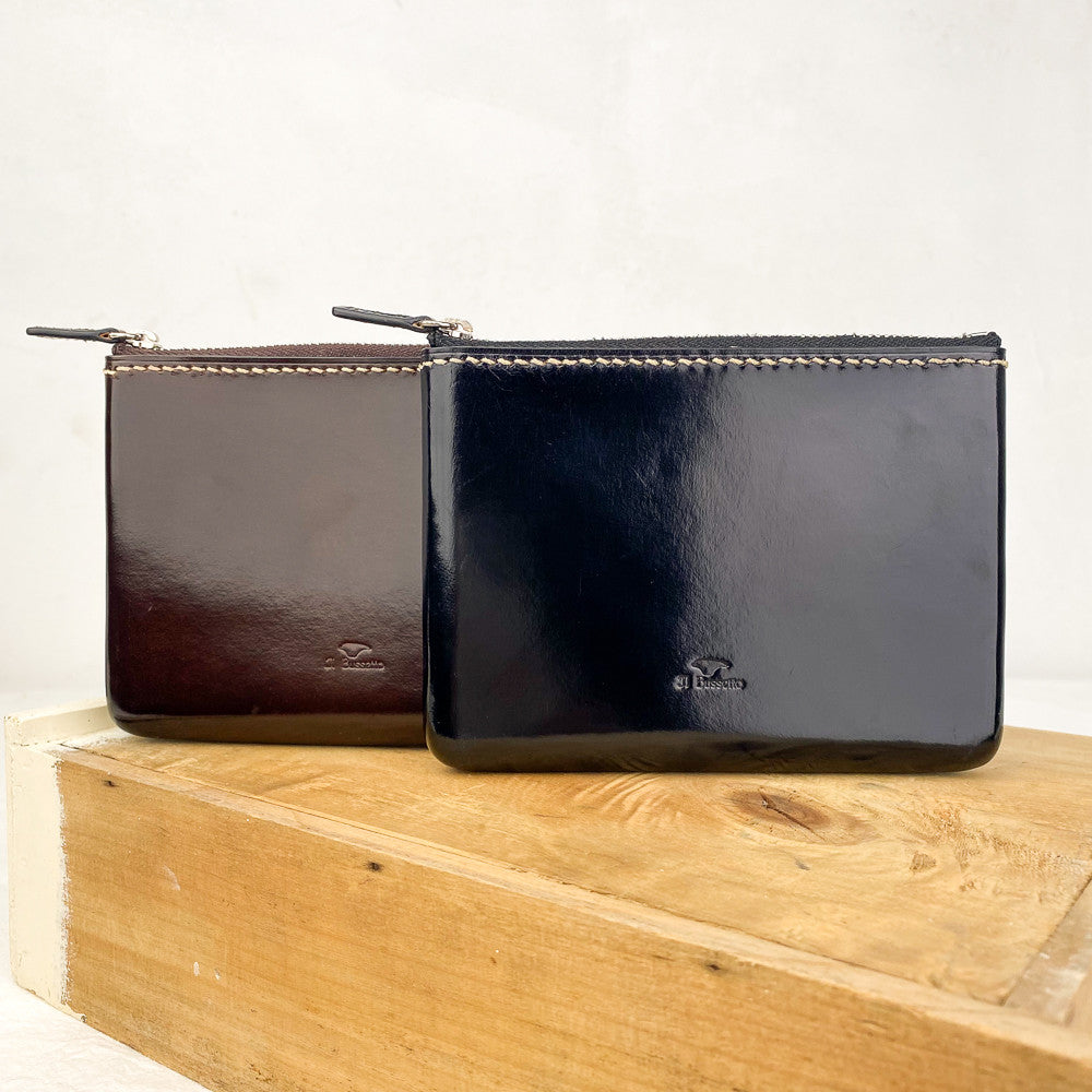 Pochette passeport en cuir moulé