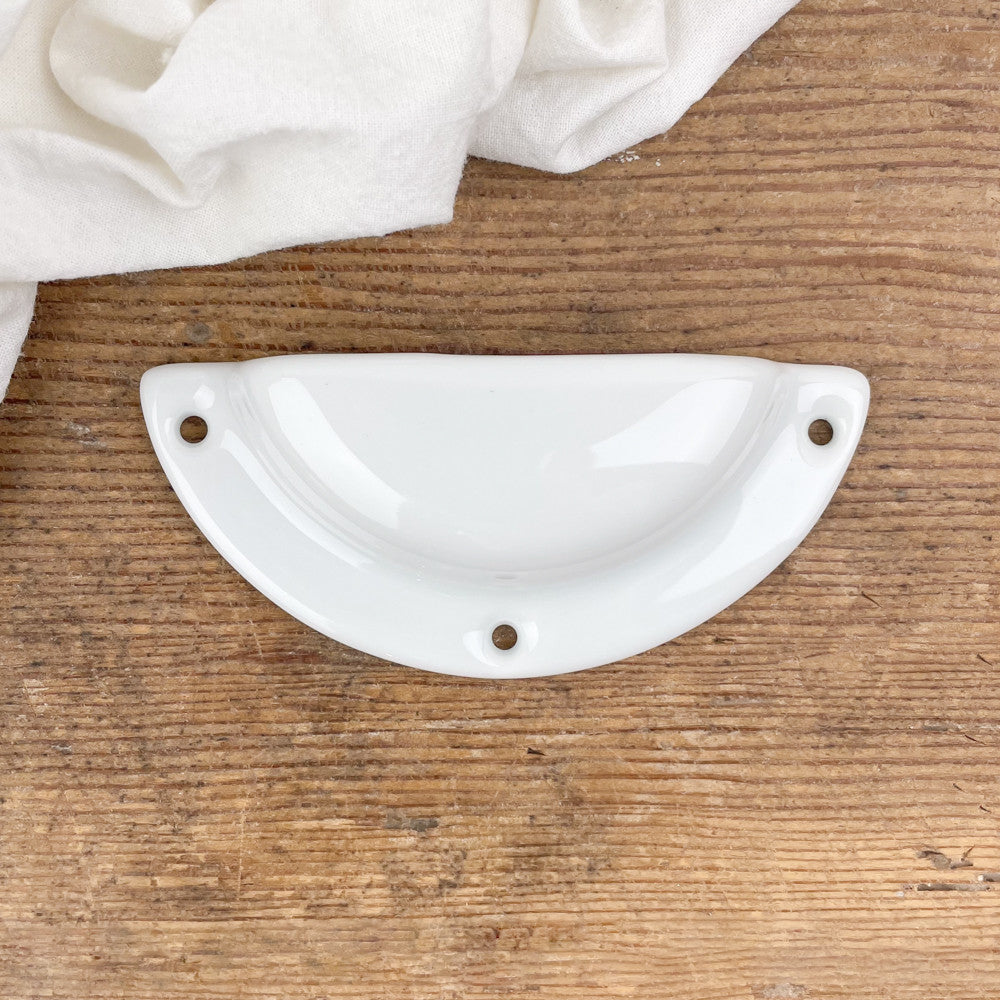 Poignée coquille en porcelaine blanche