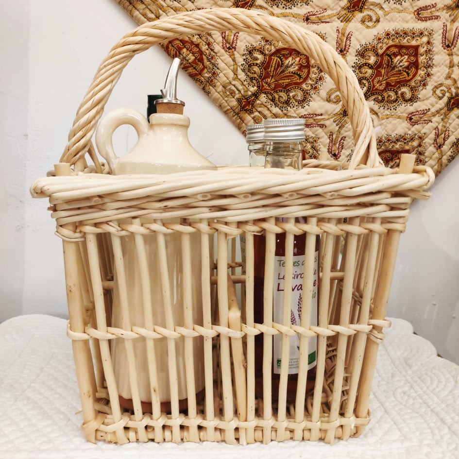 Porte-bouteilles en osier noisette