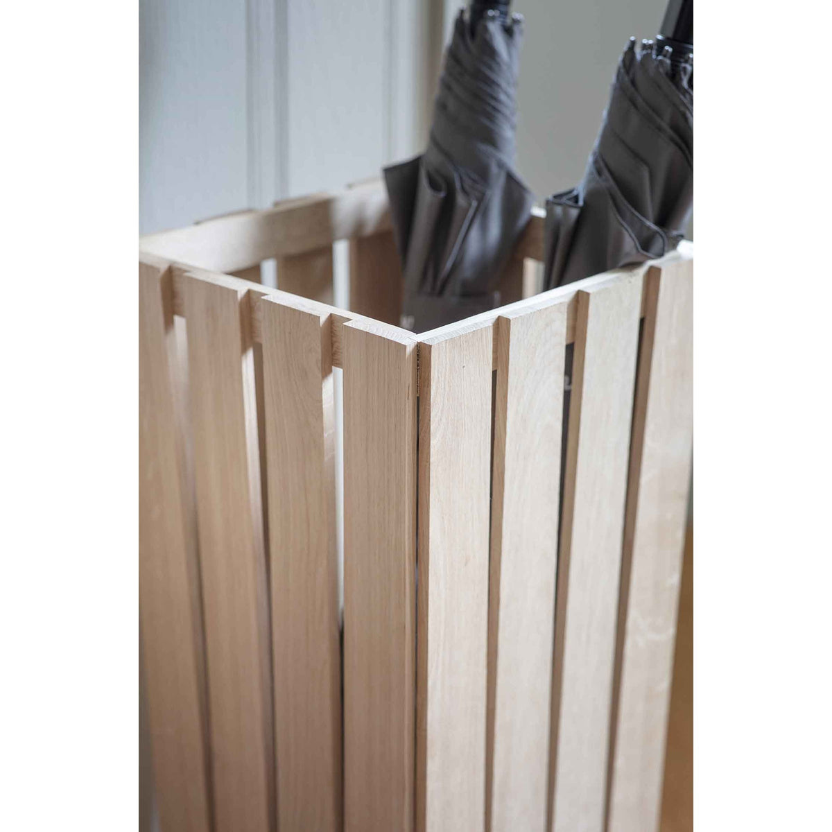Porte parapluie en chêne