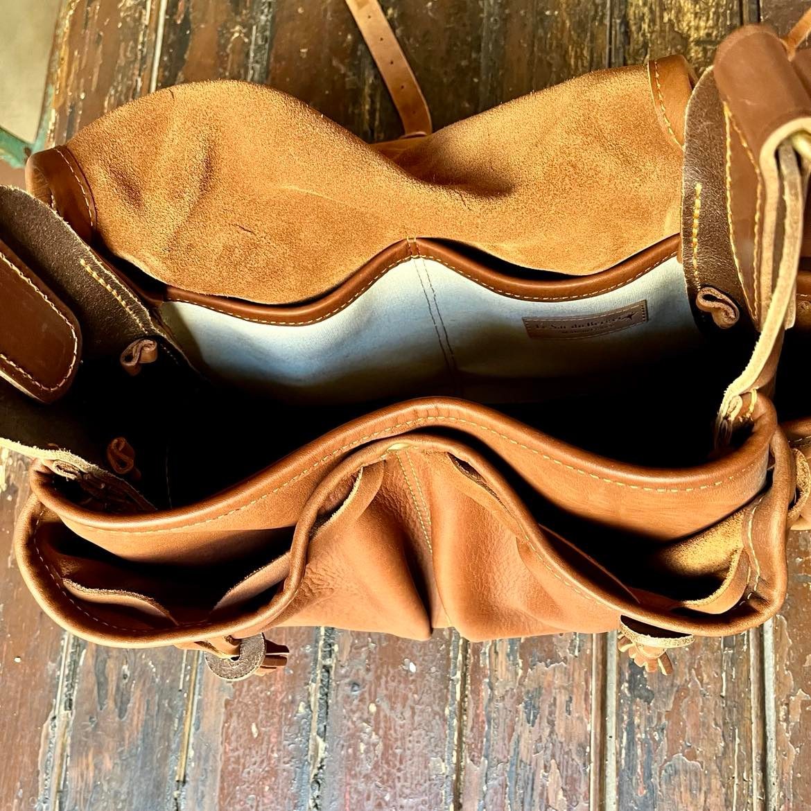 Sac bandoulière en cuir marron (petit modèle)