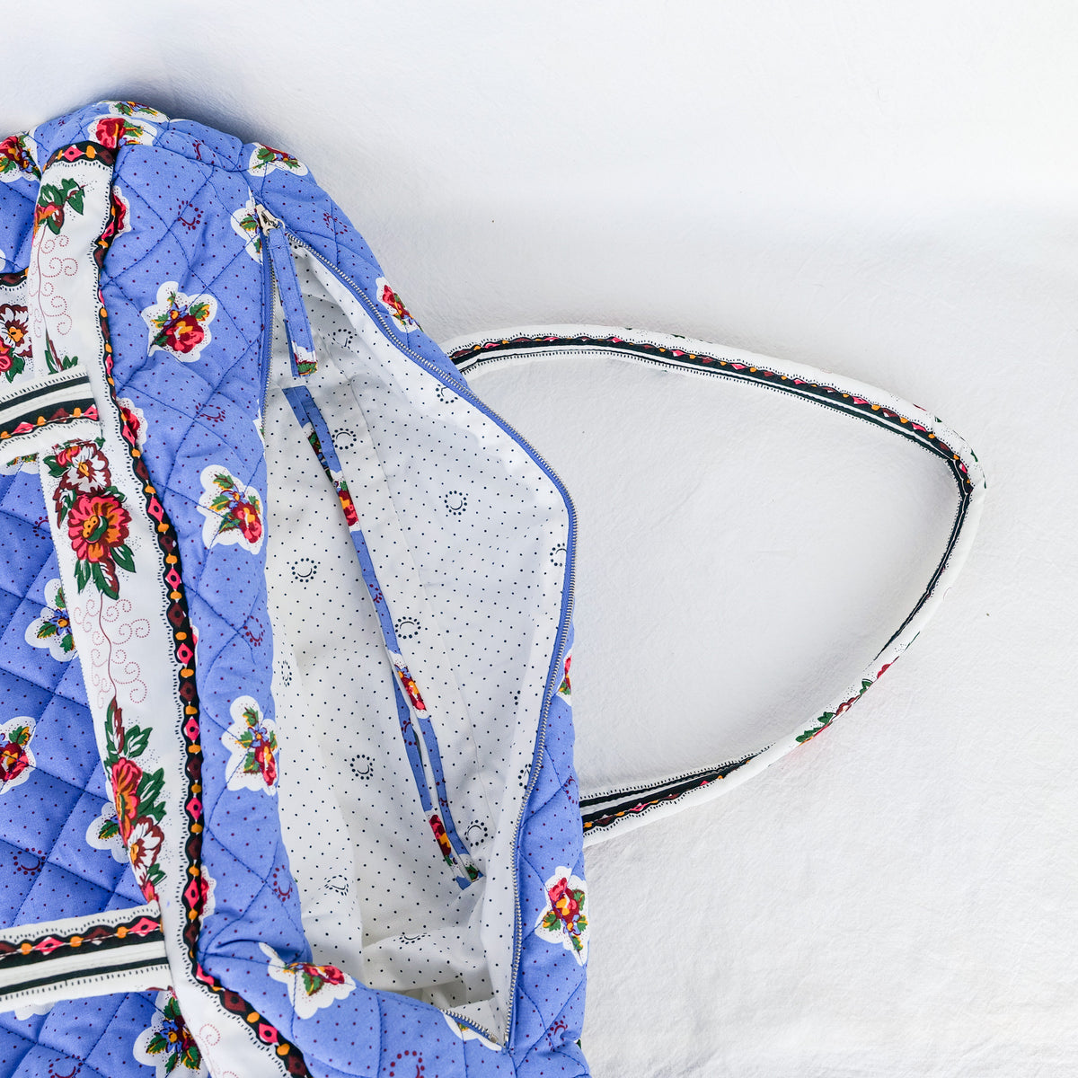 MAXI ADIANA sac matelassé années 80 réédition XXL Printemps bleu
