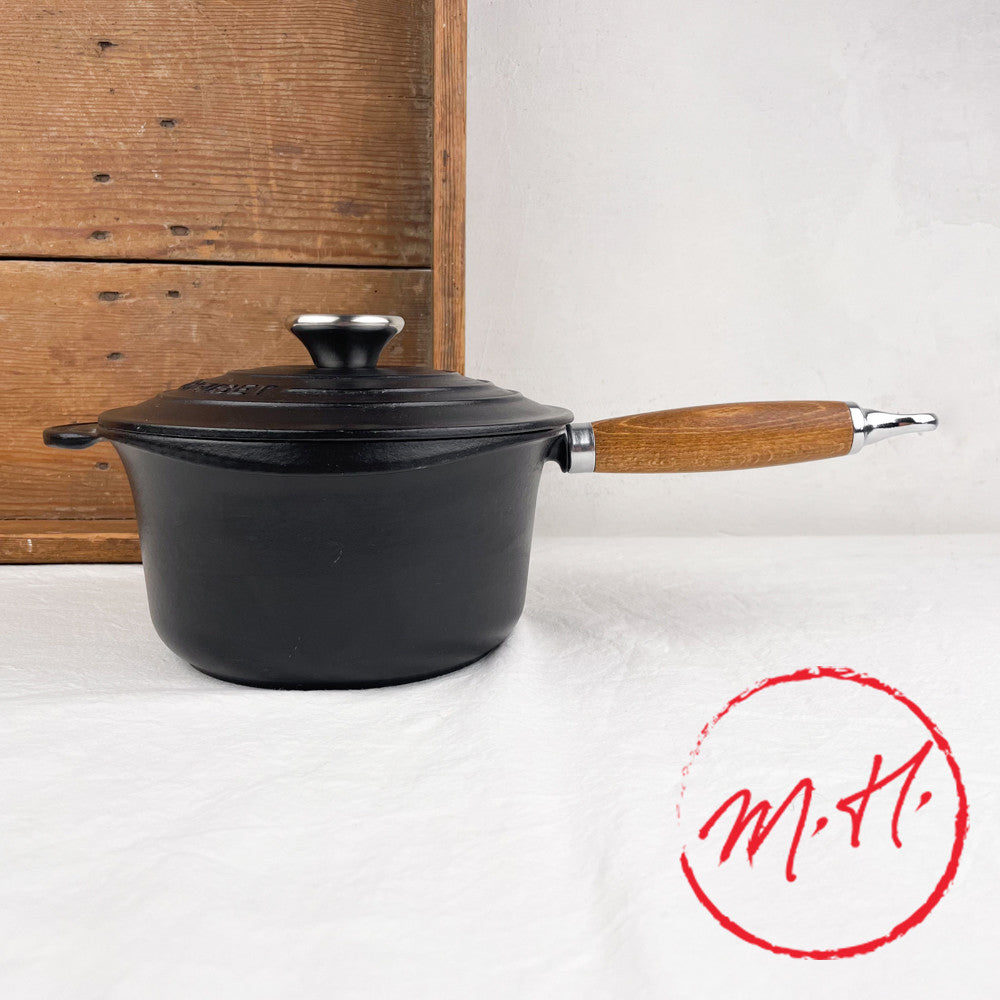 Saucier en fonte Le Creuset noir mat