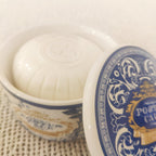 Savon en boîte bleu et or