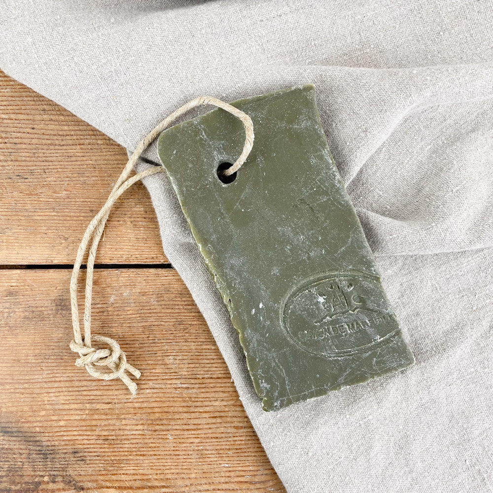 Savon tranche sur corde huile d'olive