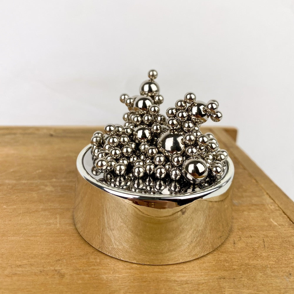 Sculpture magnétique