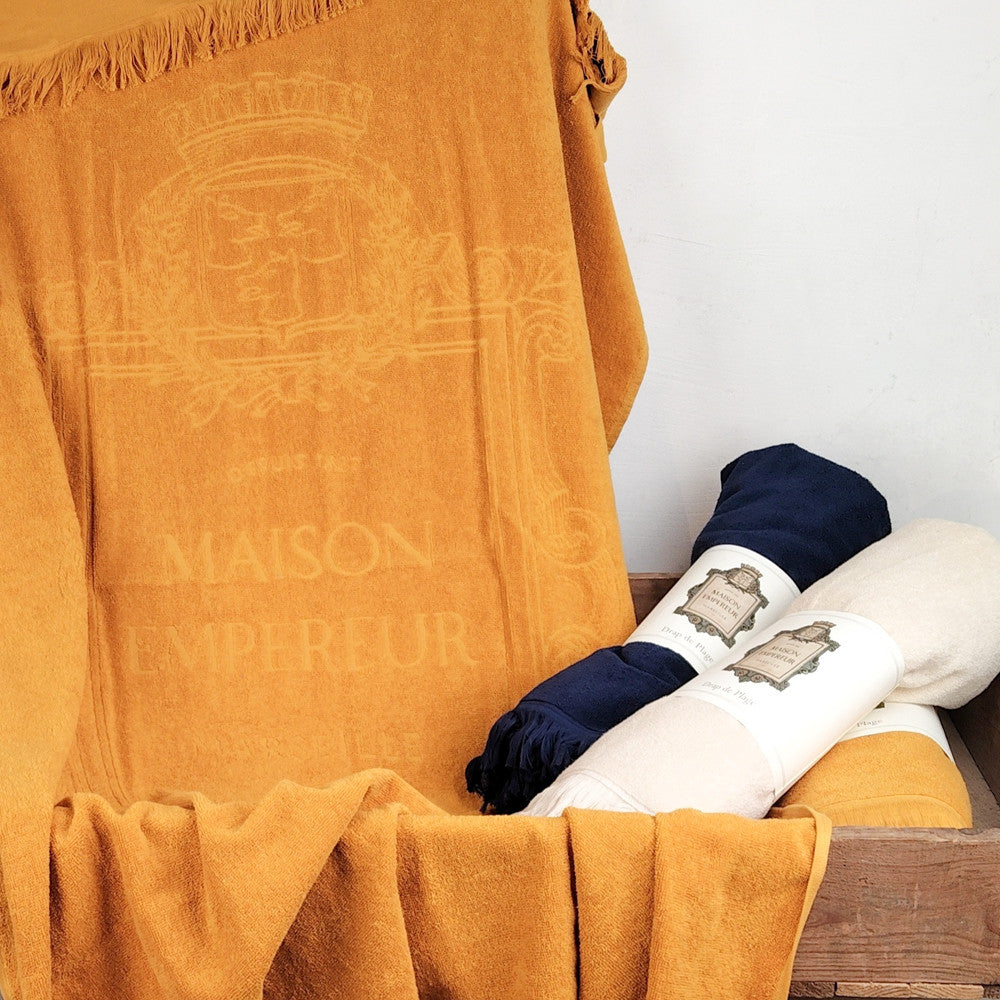 Serviette de plage blason Maison Empereur