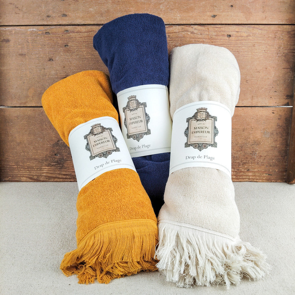 Serviette de plage blason Maison Empereur