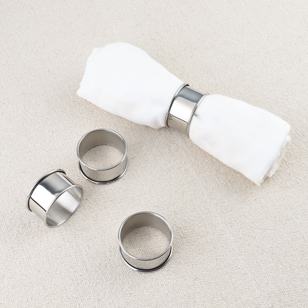 Set de 4 ronds de serviettes en inox