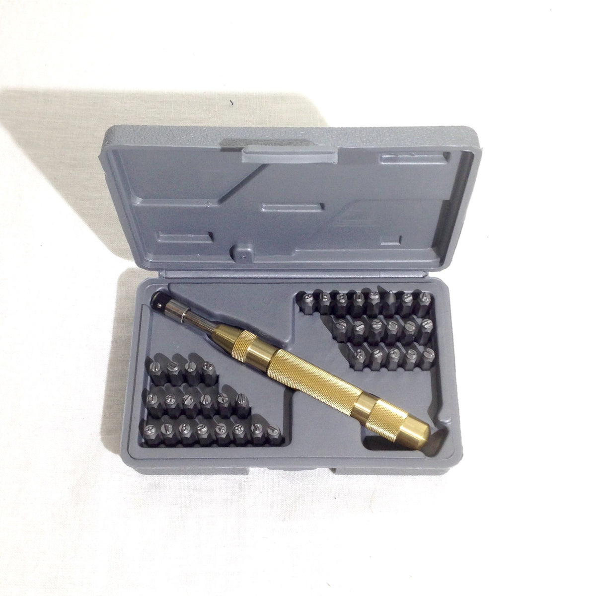 Set de marquage lettres et chiffres