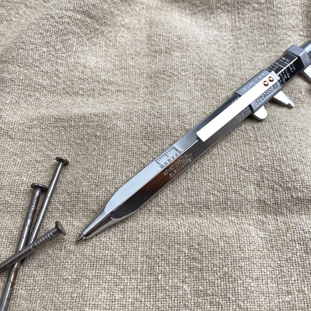 Stylo pied à coulisse chromé