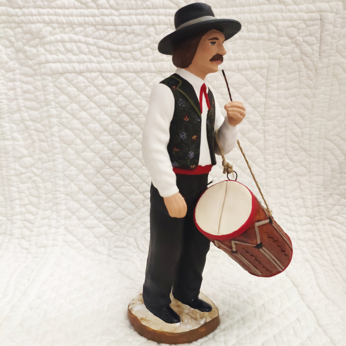 Tambourinaire 18cm