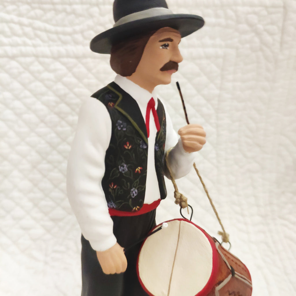 Tambourinaire 18cm