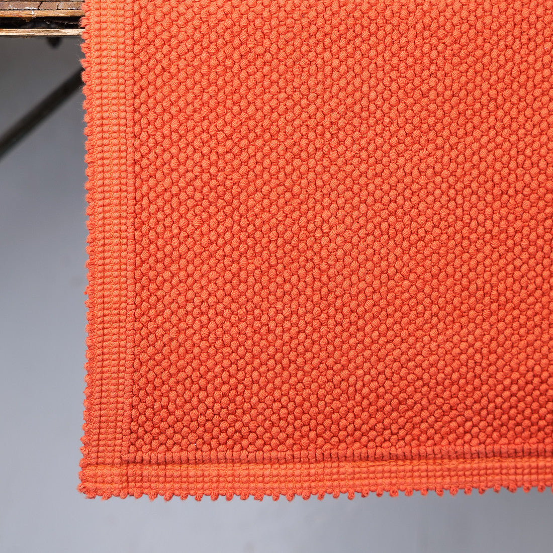 Tapis de bain orange