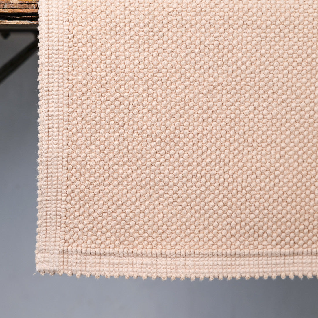 Tapis de bain latte