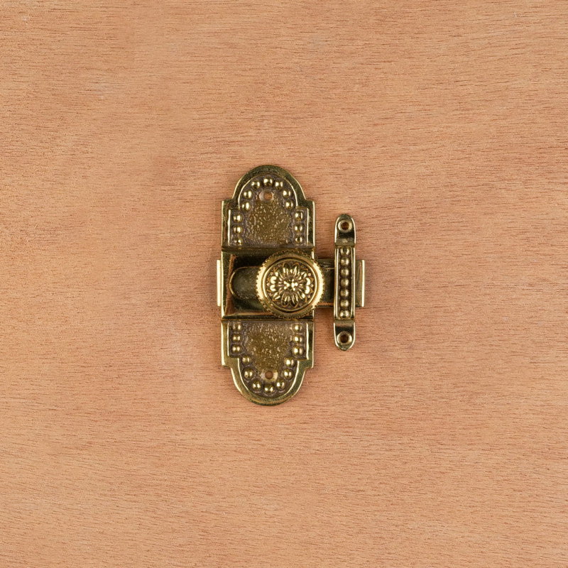Brass patinated pearl bolt Louis XVI