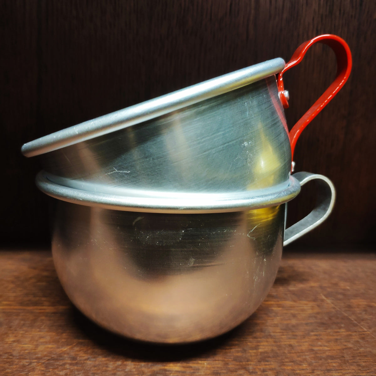 Tasse en aluminium