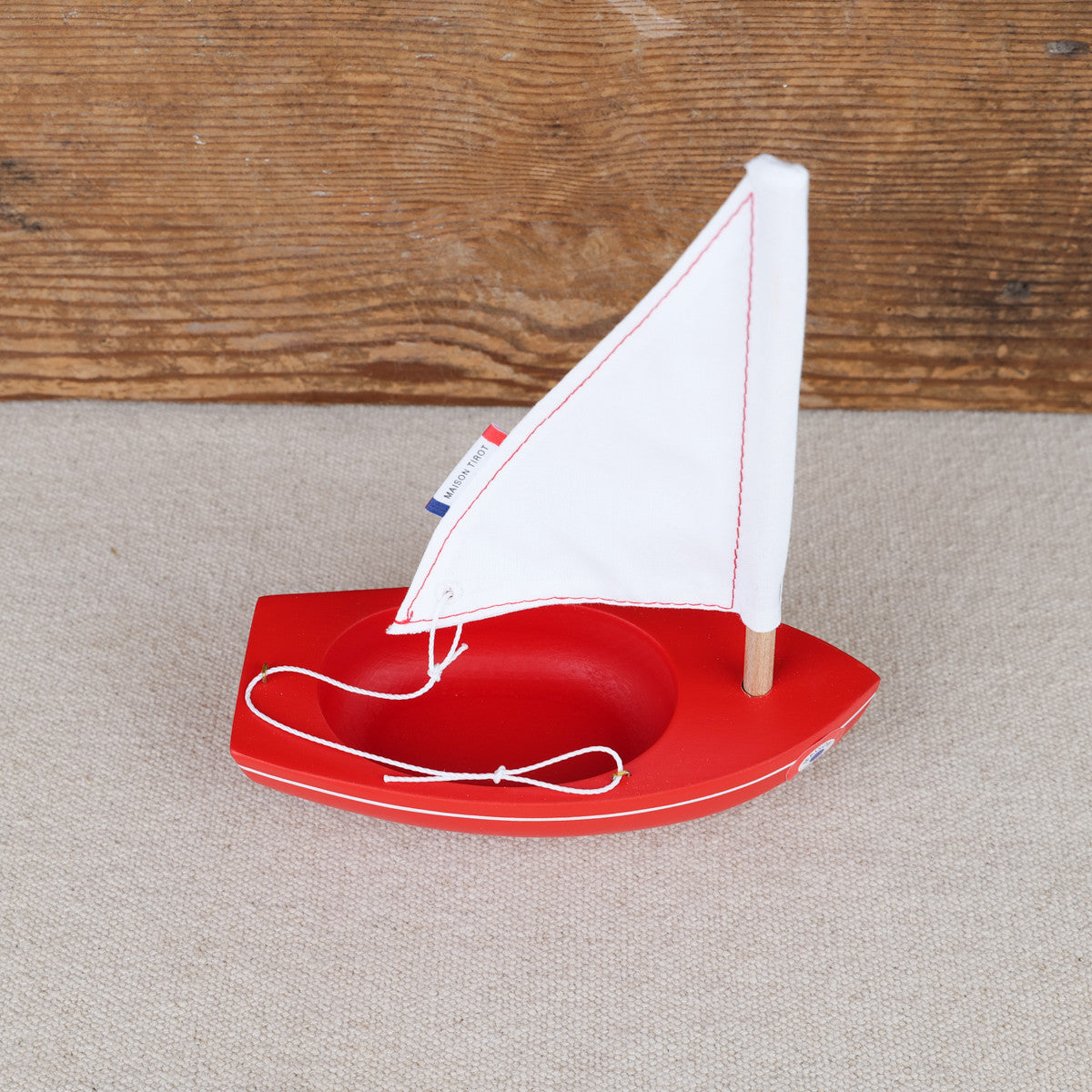 Thonier en bois Tirot rouge