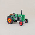 Tracteur mécanique vert Zetor 25A