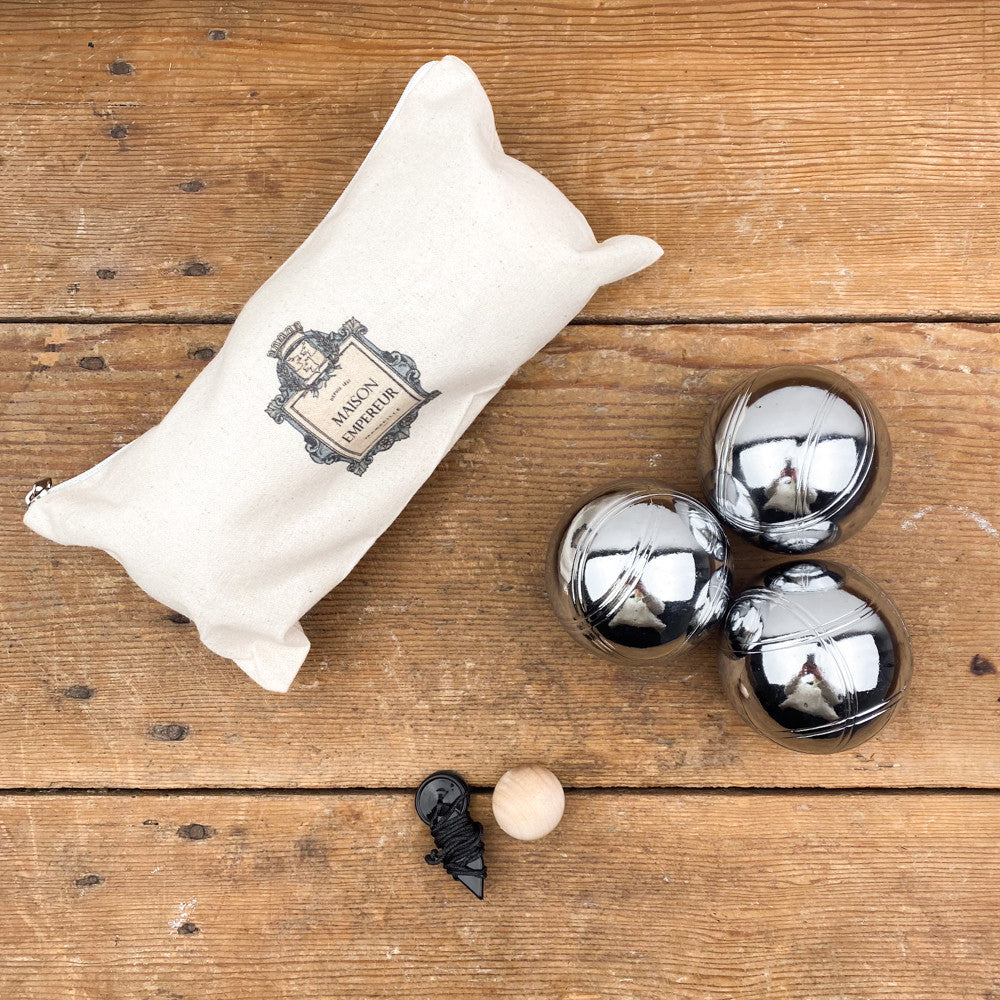 Triplette de pétanque de loisir
