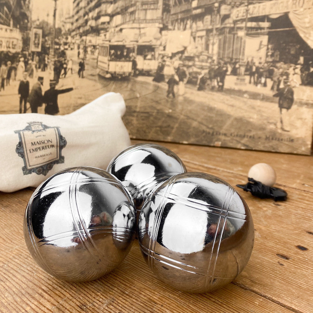 Triplette de pétanque de loisir