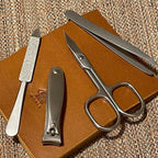Trousse manucure 5 pièces étui cuir