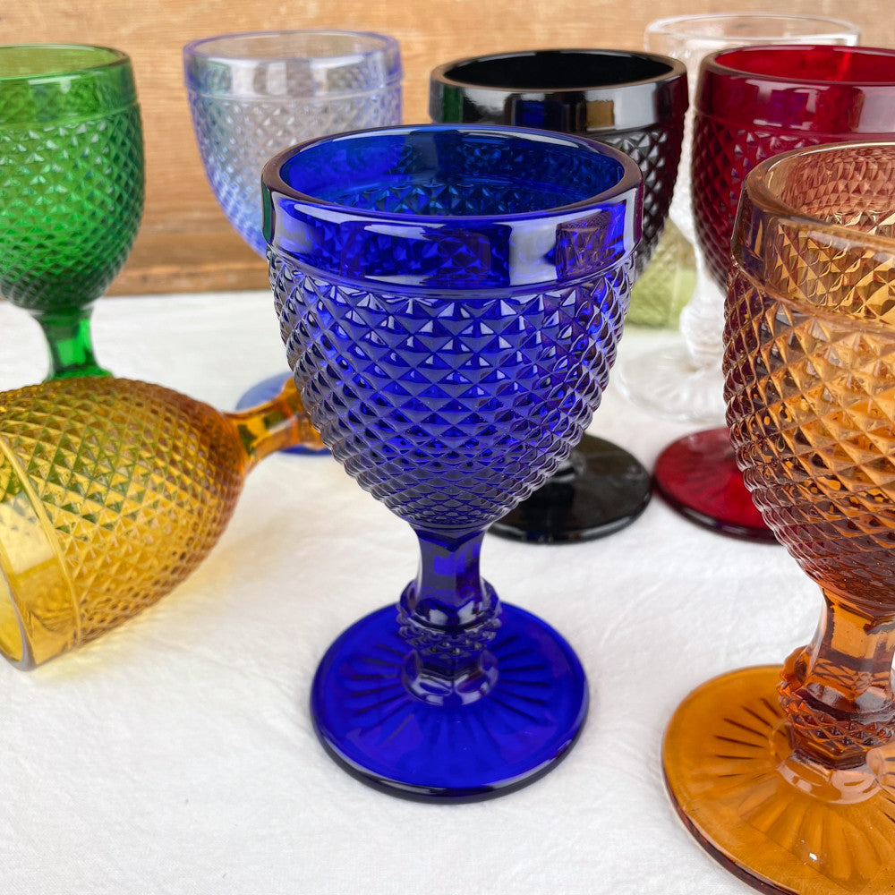 verre à vin bleu pointe de diamant