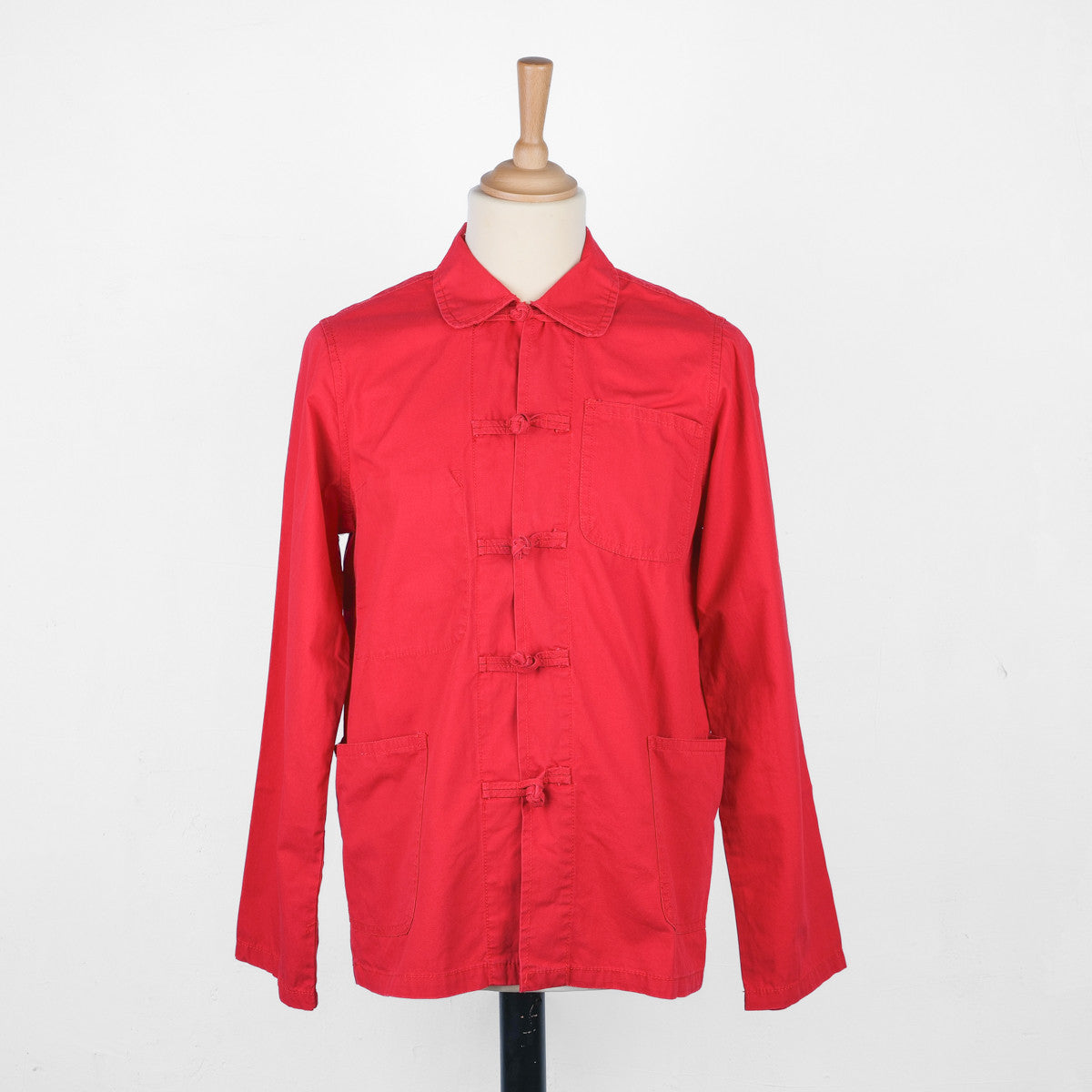 Veste bleu de chine rouge