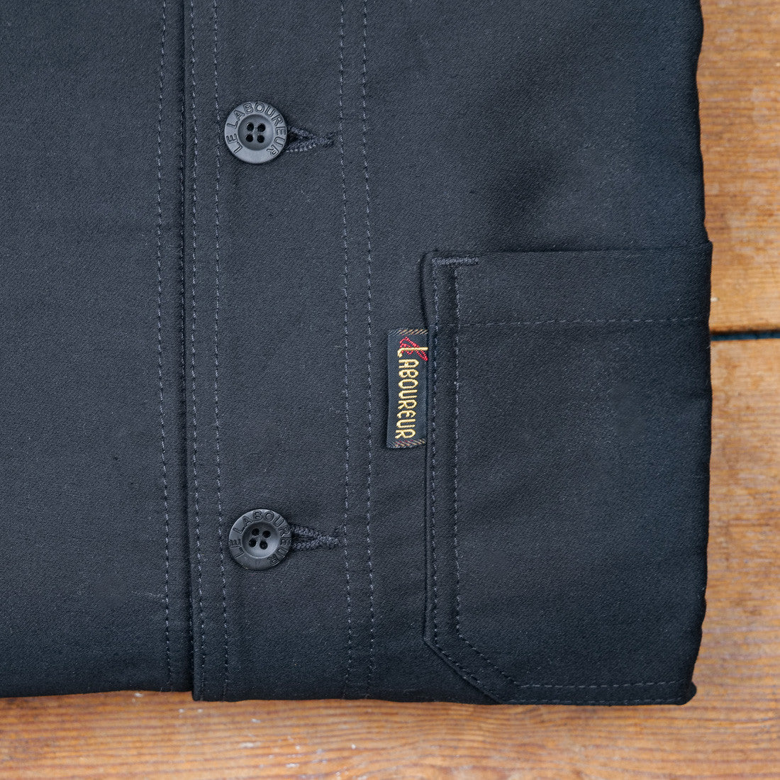 Veste boutonnée noire Le Laboureur
